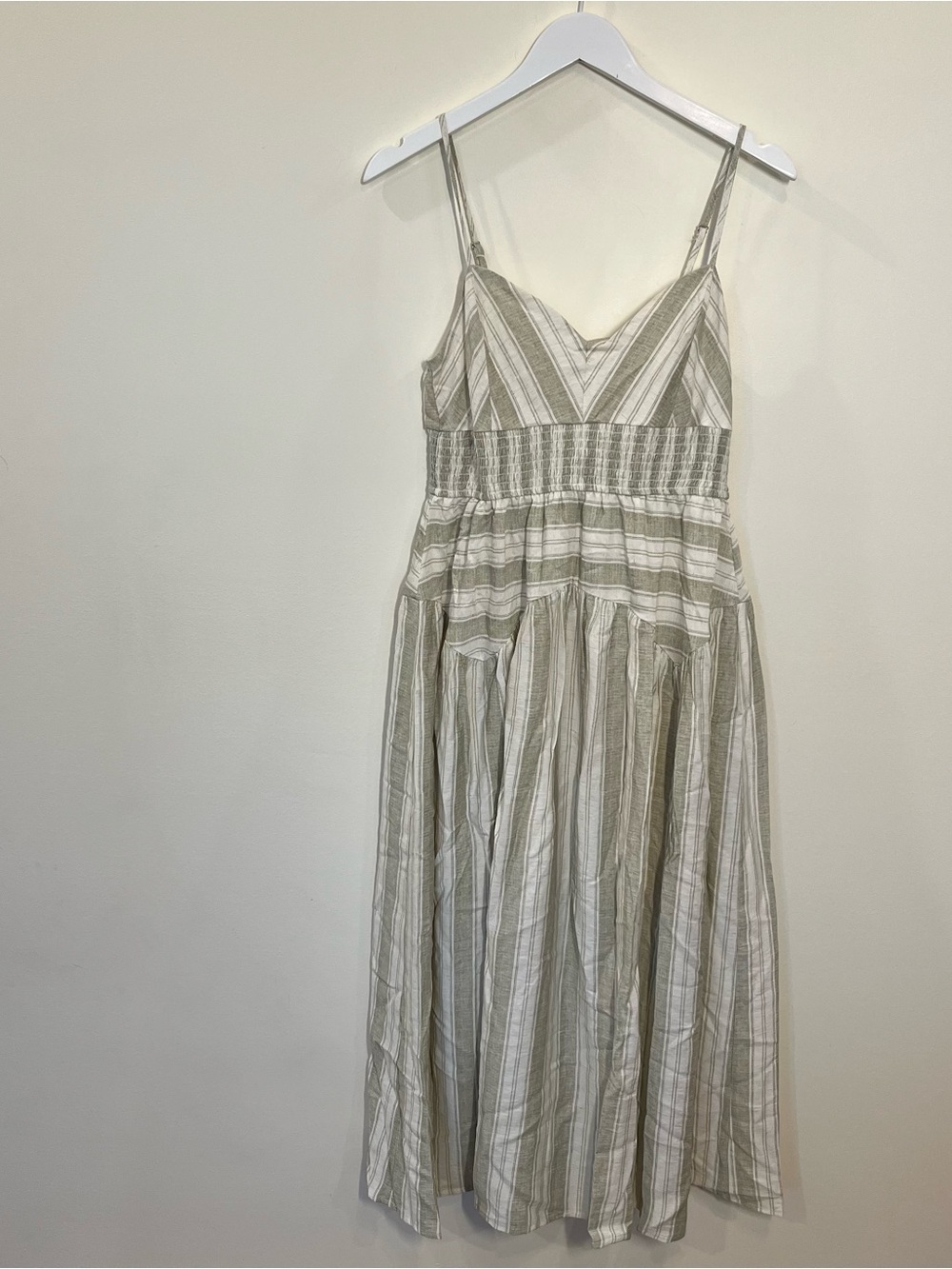 Amaya Spaghetti Strap Midi Dress by Blu Pepper Medium Smocked Chevron Striped - Picture 2 of 10